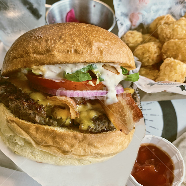 burger,버거,food,식품,수제버거,햄버거,베이컨,베이컨햄버거