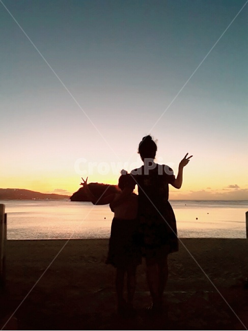 괌,섬,노을,해변,바닷가,석양,아이,바다,저녁,사람,인물,인간,human,person,가족,패밀리,family,어린이,어린아이,child,children,kid,인물실루엣,사람실루엣,character silhouette,human silhouette