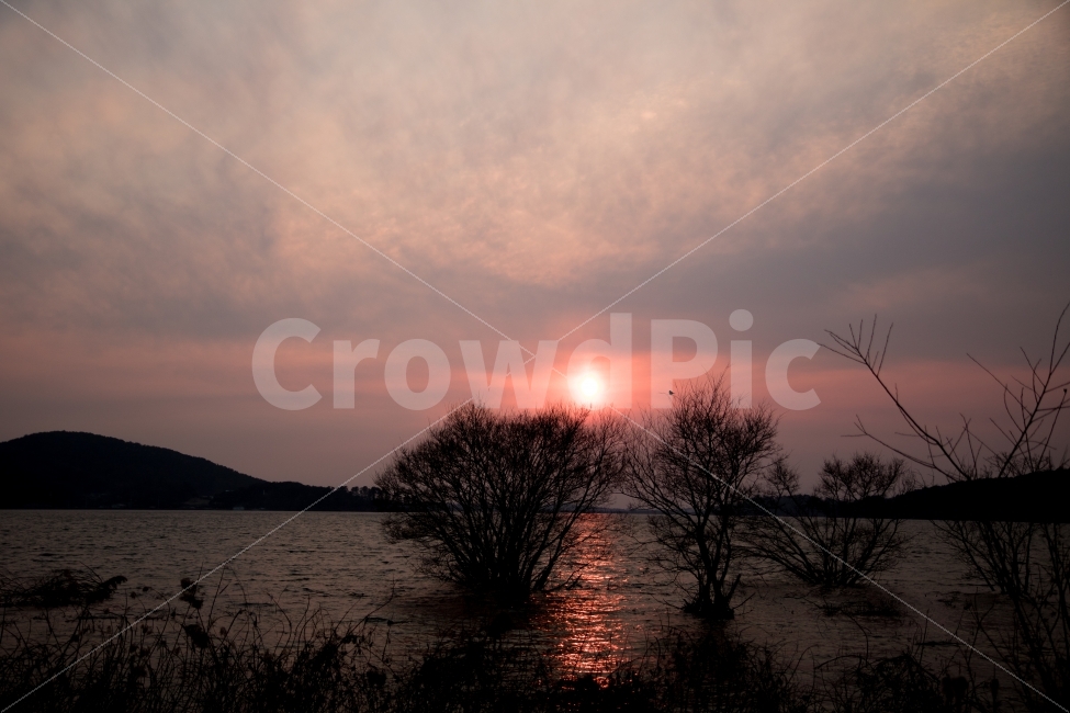 일몰,풍경,노을,저녁,논산,탐정호,자연,풍경,nature,landscape,outdoors,옥외,sky,하늘,dusk,황혼,sunset,red sky,붉은 하늘,dawn,새벽