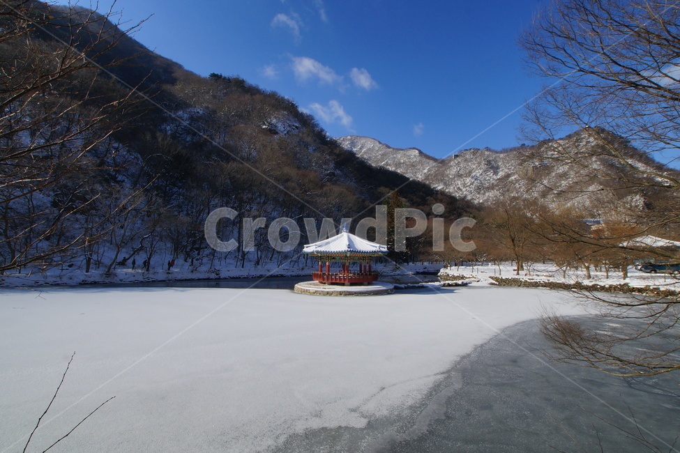 내장산설경,우화정,설경,국립공원,정읍,푸른하늘,겨울,눈,겨울,계절,winter,season,자연,풍경,nature,landscape,한국자연풍경,한국자연경관,korea nature landscape,outdoors,옥외