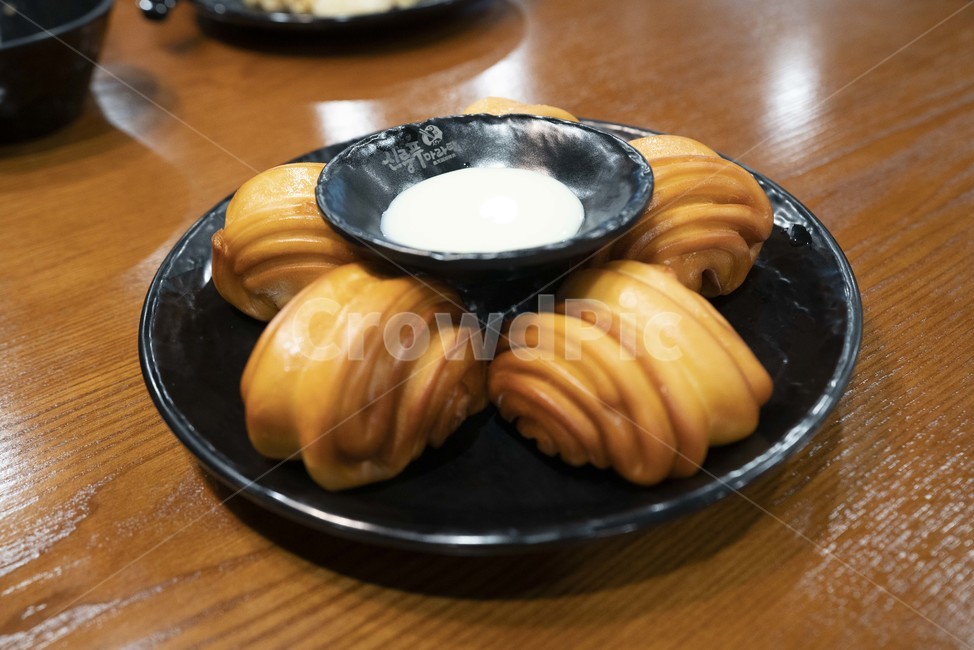 꽃빵,중국꽃빵,중국찐빵,화권,정통꽃빵,중국요리,중국음식,중식,중국빵,음식,식재료,요리,food,cook,meal,dishes,food reserves,중식,중국음식,중화요리,chinese food,chinese dishes,chinese meal,chinese cook