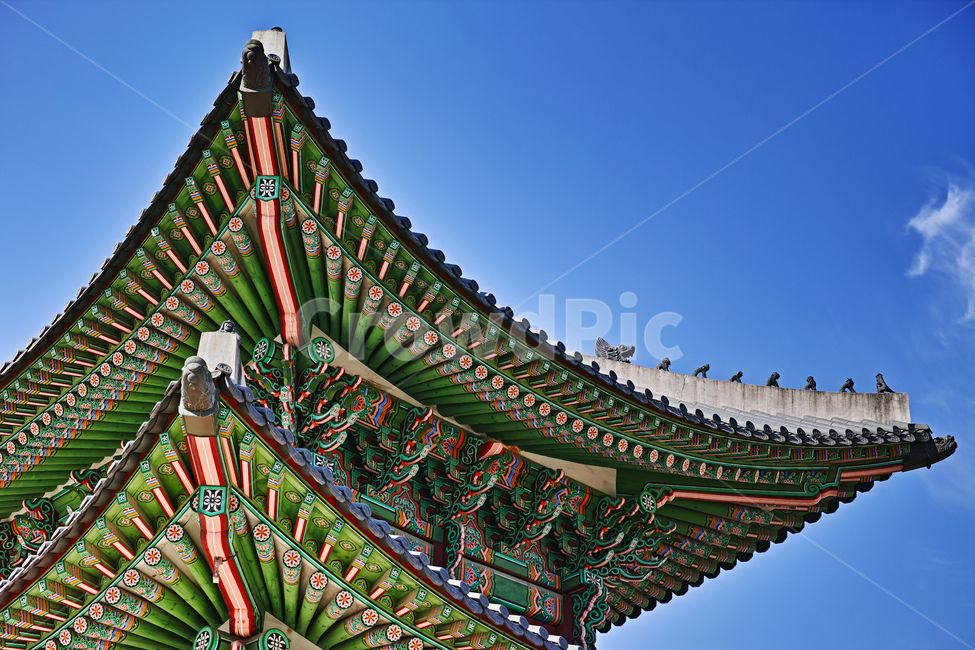 광화문,단청,지붕,전통건축,잡상,해치,파란하늘,화려한,한국전통,한국문화,korean traditional,korean culture,랜드마크,landmark,tourist attraction,한국랜드마크,한국관광지,한국명소,korea landmark,korea tourist attraction,건축물,건물외관,exterior,building,structure,architecture,construction