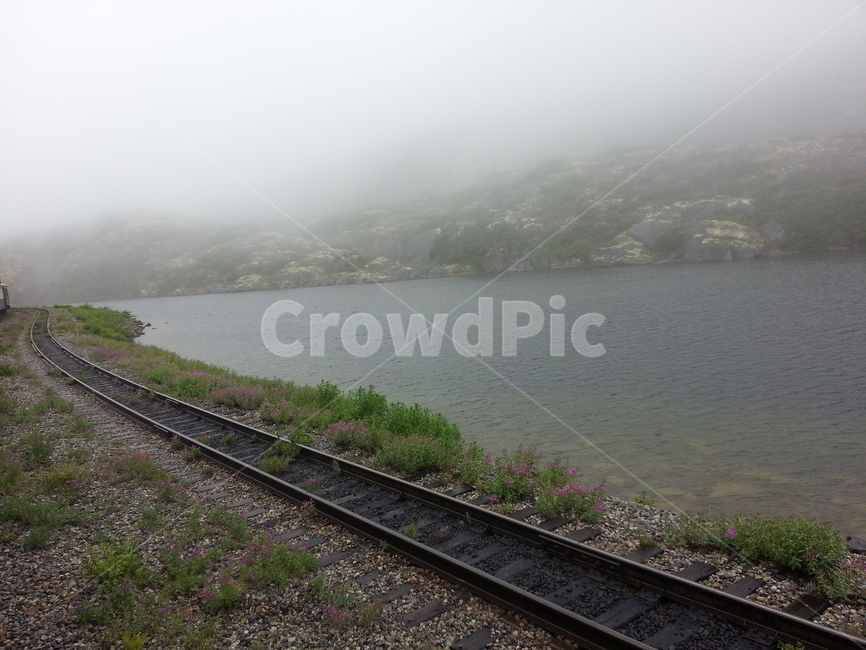 railway,철도,기찻길,rail,traintrack,호수,물,안개,산,자연,nature,water,fog,mountain,lake