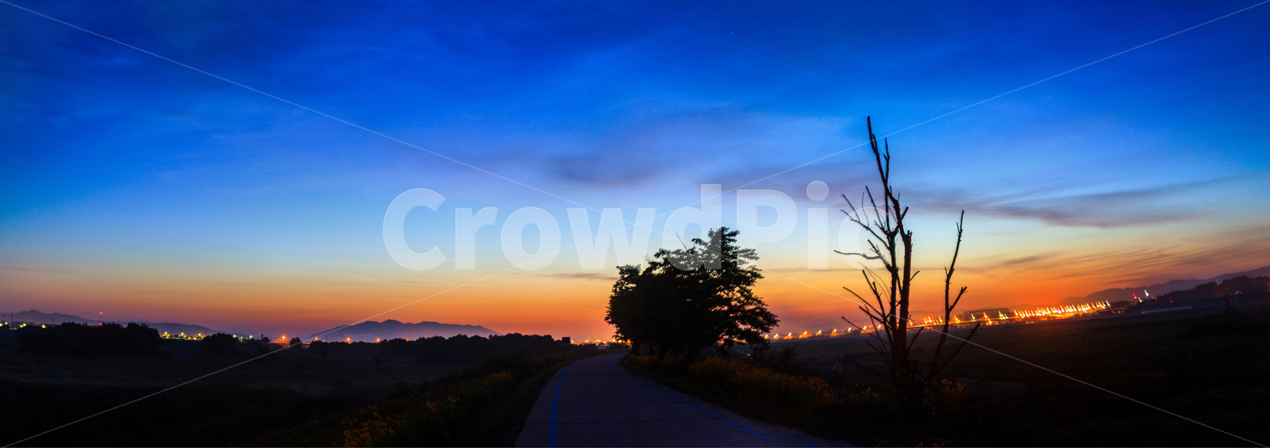 하늘,태양,일출,풍경,빨강,구름,햇빛,따뜻함,sky,sun,sunrise,landscape,red,cloud,sunny,warm
