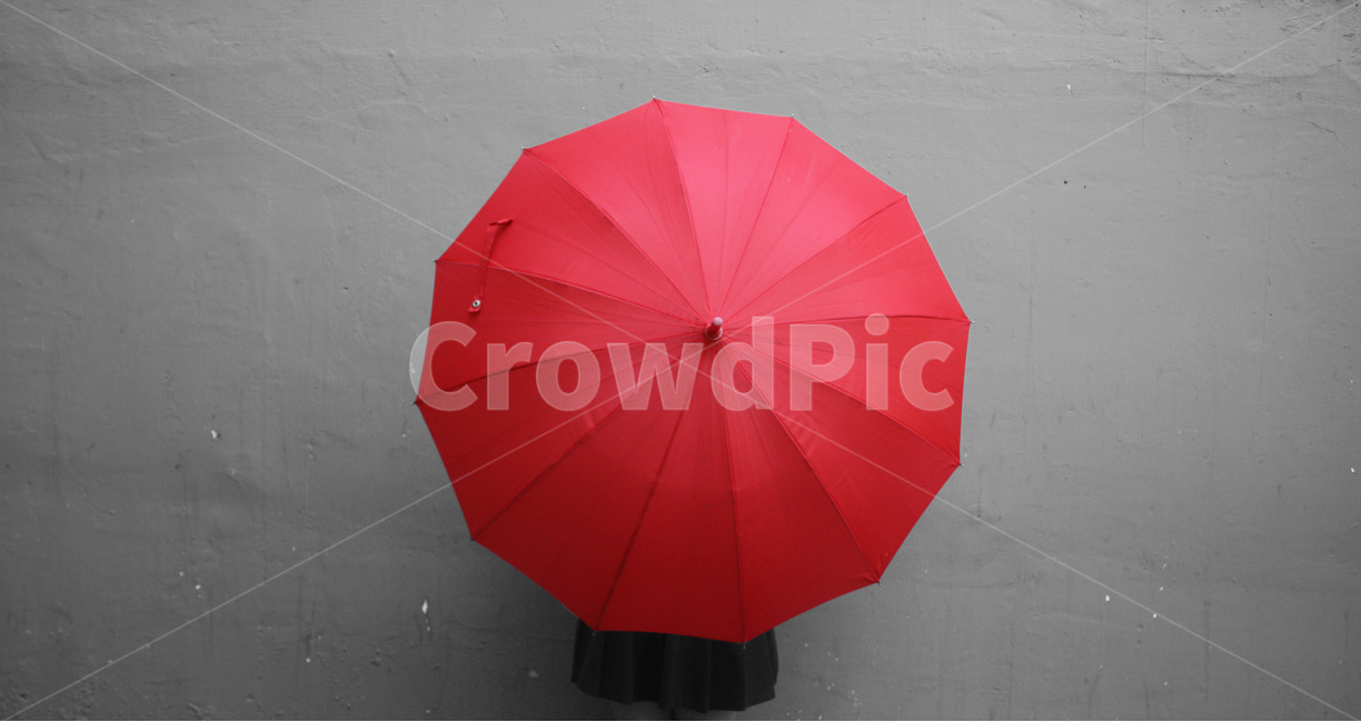 우산,빨강,감성사진,umbrella,red,색깔,색상,색채,색감,color sense,color sensitivity,feeling of color