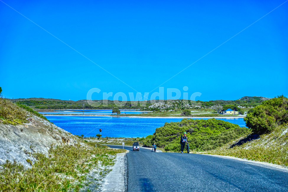 바다,sea,퍼스,perth,로트네스트아일랜드,rottnestisland,섬,island,shoreline,해안선,road,아스팔트,nature,person,도로,tarmac,타맥,asphalt,human,사람,옥외,outdoors,자연,인간,호주,australia,자연,풍경,nature,landscape