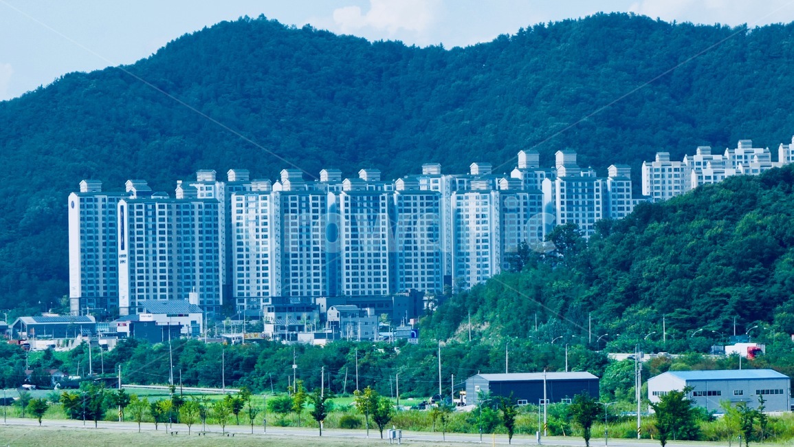 아파트,apartment,강,구름,산,고층건물,building,아파트단지