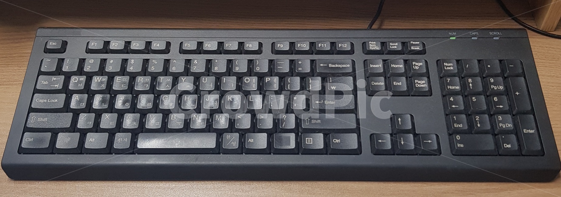 키보드,컴퓨터키보드,블랙키보드,검은색키보드,자판,전자제품,정보통신기술,전자기기,전자제품,it,information,technology,electronic equipment