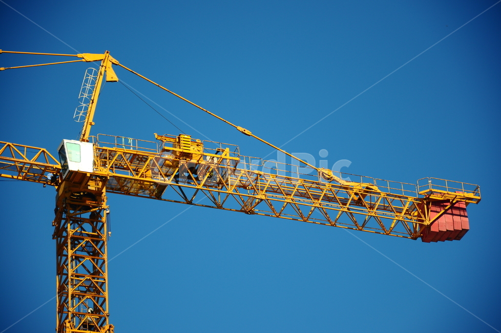 타워크레인,하늘,파란,노란,높은,산업,industry,industrial,건설업,건축업,construction industry