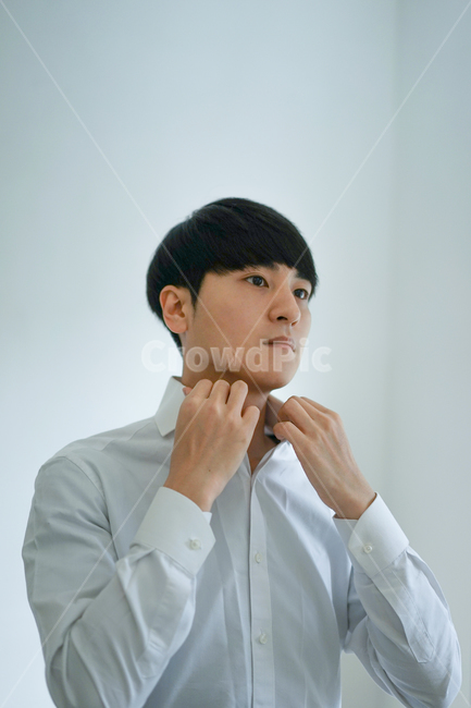 남성,남자,와이셔츠,정장,셔츠,의류,착용,옷,양복,사람,인물,인간,human,person,남성,남자,man,male,패션스타일,의상,fashion,style