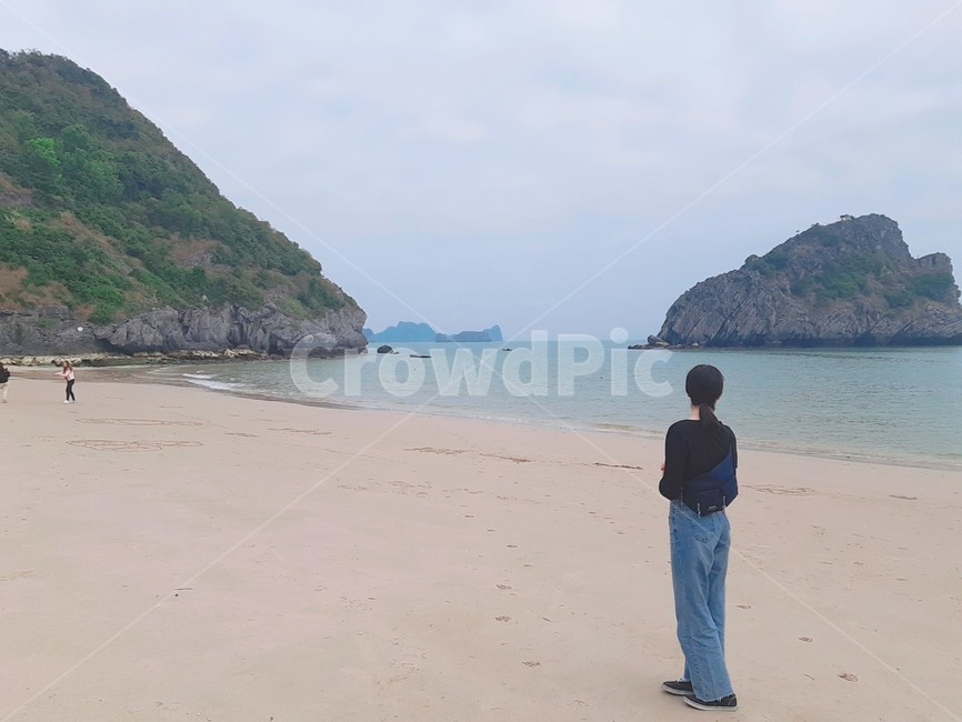 베트남,해변,인물,여행,바다위의사람,해변,바다,beach,sea,사람,인물,인간,human,person,여성,여자,woman,female,lady