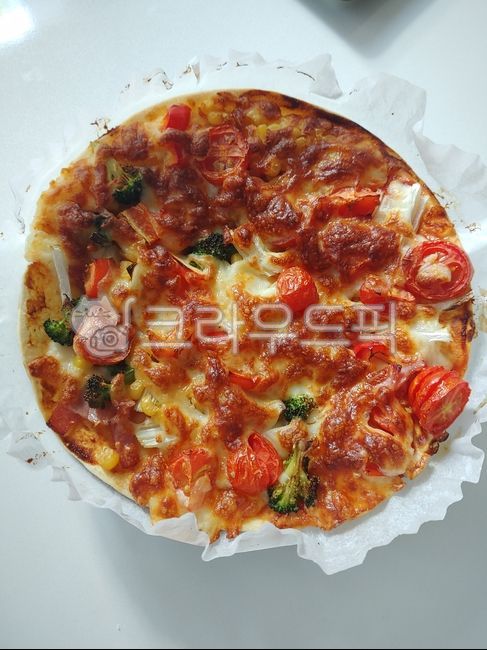 Air fryer recipes,pizza,homemade,Tortilla Pizza,food