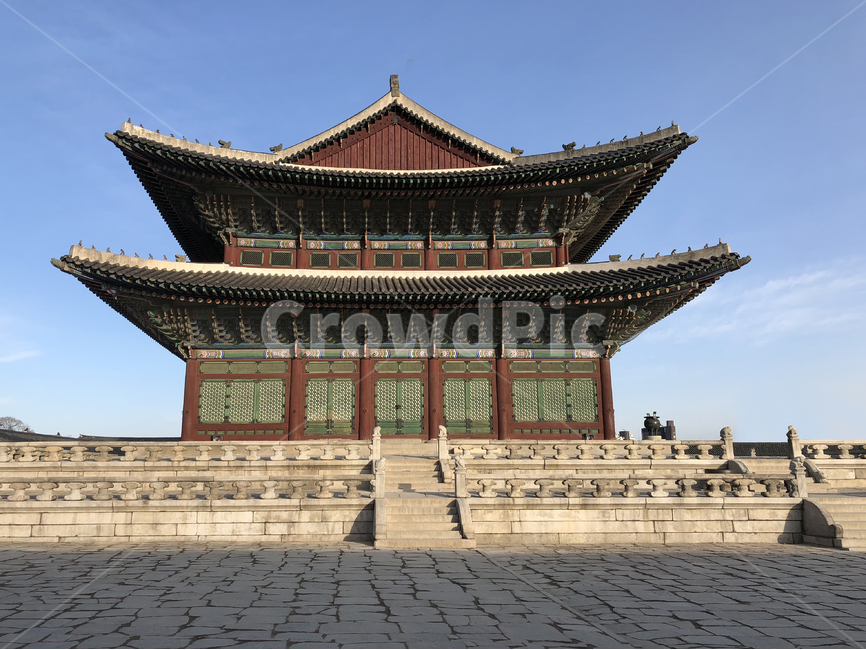 경복궁,긍정전,조선궁,궁,고궁,전각,처마,전통가옥,전통,조선,전통문양,한국전통,한국문화,korean traditional,korean culture,랜드마크,landmark,tourist attraction,한국랜드마크,한국관광지,한국명소,korea landmark,korea tourist attraction
