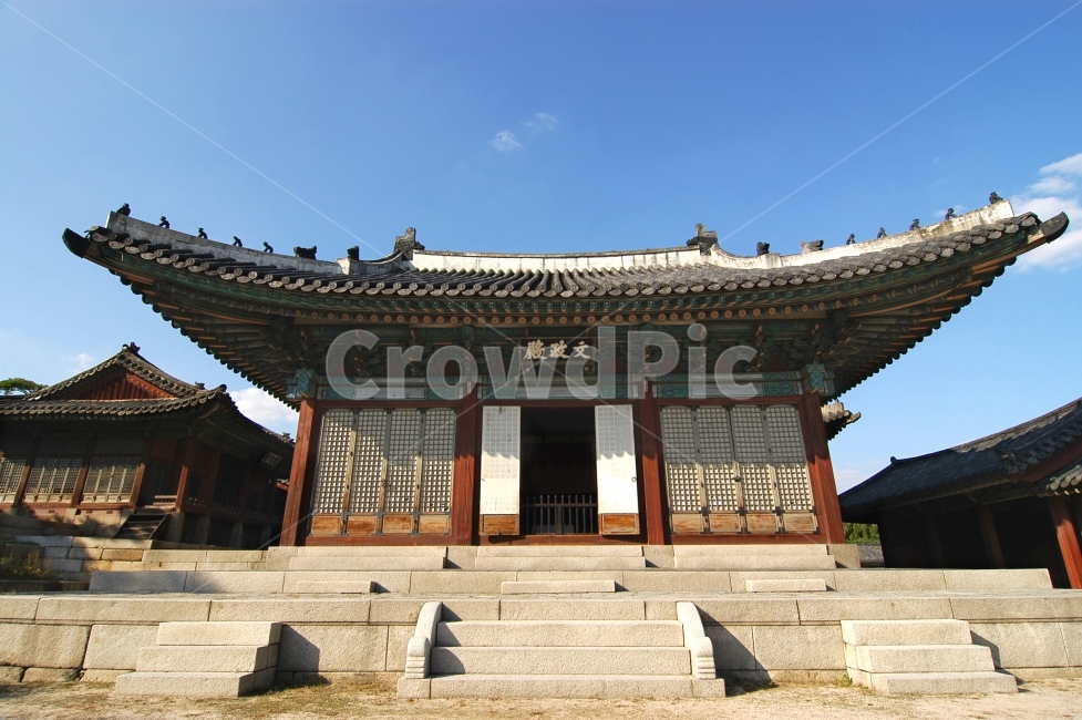 창경궁,문정전,한국,건축,건축물,전통건축,전통건축물,전통,한국전통,기와,고건축,문화재,사적,계단,로우앵글,한국전통,한국문화,korean traditional,korean culture,랜드마크,landmark,tourist attraction,한국랜드마크,한국관광지,한국명소,korea landmark,korea tourist attraction