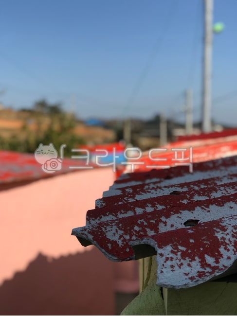 roof,slate roof,Yeonhongdo,red roof,slate