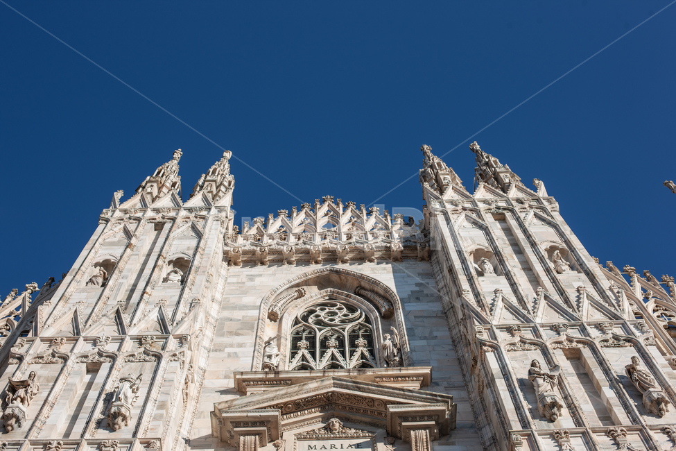 이탈리아,대성당,두오모,duomo,밀라노,milan,italy,랜드마크,landmark,tourist attraction,해외,외국,세계,foreign,oversea,world,세계랜드마크,해외랜드마크,외국랜드마크,world landmark,world tourist attraction,종교,신앙,religion,belief,faith,건축물,건물외관,exterior,building,structure,architecture,construction,건물,tower,탑,spire,첨탑,steeple,뾰족한 탑