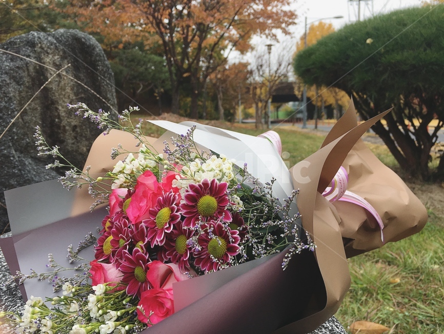꽃,꽃다발,기념일,감성,선물,배경,감성사진,flowers,bouquet,bunchofflowers