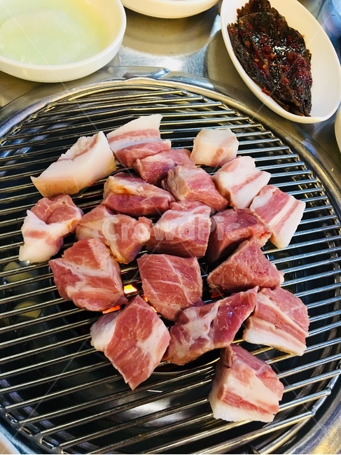 제주돼지,제주돼지고기,흑돼지고기,흑돼지생고기,제주도흑돼지,제주흑돼지,음식,식재료,요리,food,cook,meal,dishes,food reserves,육류,고기,meat
