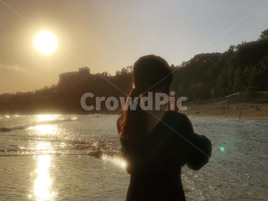 제주도,중문해변,해질녘,바닷가,색달해변,해수욕장,파도,자연,선셋,sunset,nature,jeju,인간,human,사람,person,플레어,flare,빛,light,여성,여자,woman,female,lady