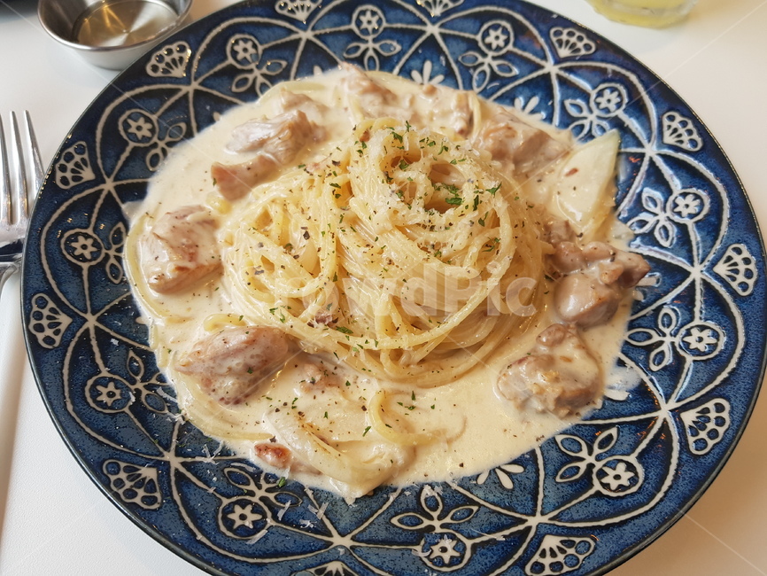 롤링파스타,까르보나라,파스타,스파게티,치킨크림파스타,pasta,양식,면류,면요리,noodles
