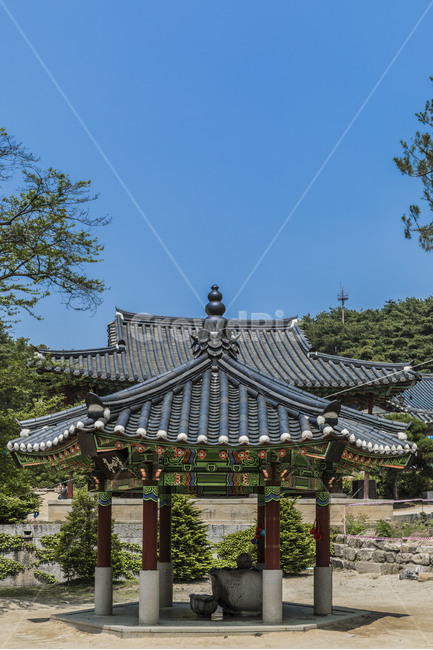 신륵사,관광명소,문화유산,사찰,고찰,한국의미,불교,한국전통,한국문화,korean traditional,korean culture,종교,신앙,religion,belief,faith