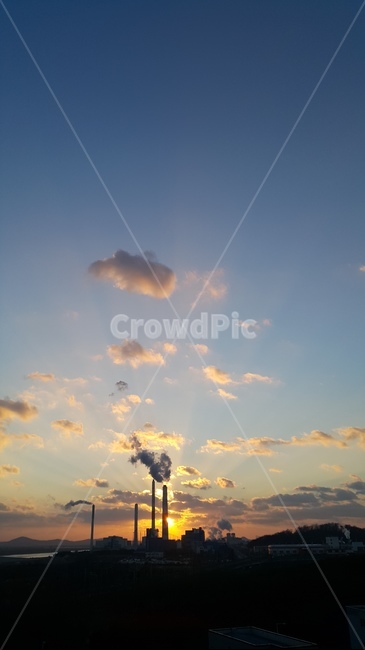 노을,하늘,구름,발전소,태양,서해,붉은,sun,sunset,cloud,sky,산업,industry,industrial