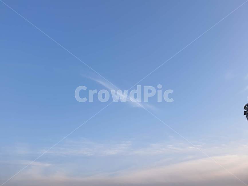 하늘,구름,자연,푸른,sky,드넓은,광활한,신비로운,아름다운,예쁜,cloud,깃털,white,하얀,파란,자연,풍경,nature,landscape,outdoors,옥외,azure sky,푸른 하늘
