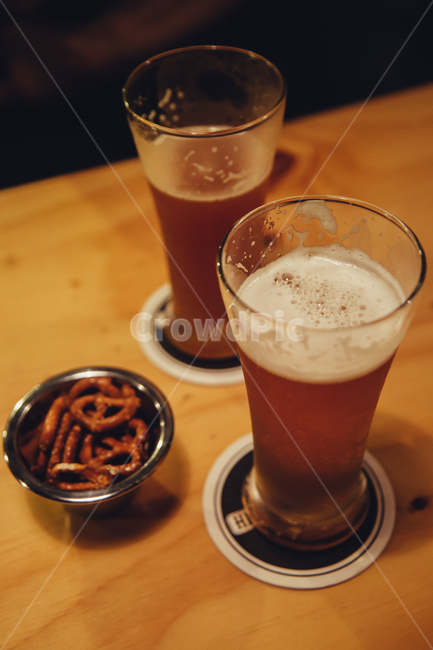 glass,유리,beverage,마실것,beer,음주,drink,알코올,alcohol,맥주,beerglass,맥주유리,bar,술,주류,alcohol