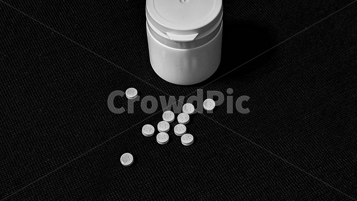 약,건강,알약,혈압약,내복약,건강보조식품,약통,의료,의학,병원,약국,medical,hospital,clinic,조제,약사,처방,처방전,복용,당뇨약,인간