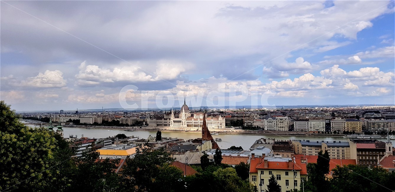 헝가리,부다페스트,국회의사당,풍경,하늘,자연,배경,맑은날,구름,hungary,budapest,cloud,thehousesofparliament,scenery,sky,nature,background,onaclearday,도시,풍경,city,landscape,해외,외국,세계,foreign,oversea,world,세계도시풍경,해외도시풍경,외국도시풍경,world cityscape,경치,outdoors,옥외,steeple,뾰족한 탑,building,건물,architecture,건축물,spire,첨탑,tower,탑