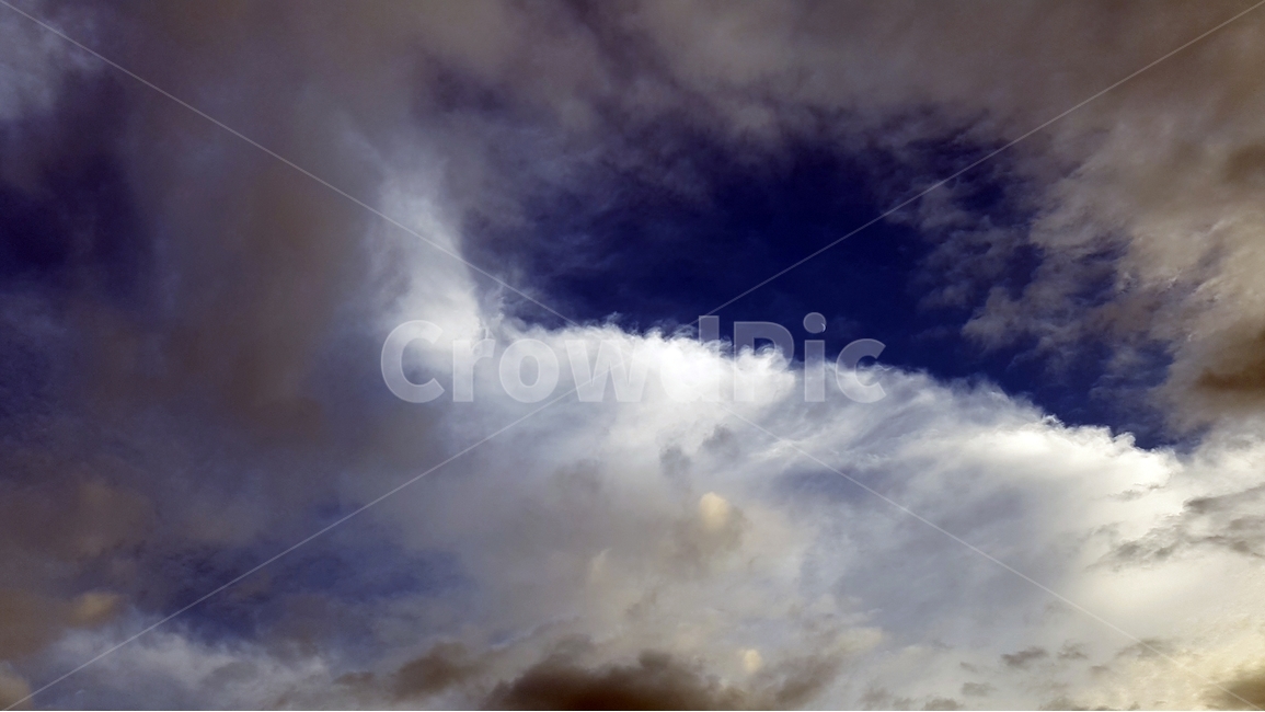 하늘,구름,파란,풍경,배경,자연,폭풍,초승달,sky,cloud,blue,dark,natural,background,자연,풍경,nature,landscape,weather,날씨,cumulus,적운,outdoors,옥외