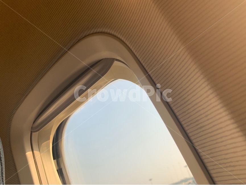 창문,비행기,비행중,날개,하늘,교통,교통수단,항공기,일출,빛,공항,제주도,비행,window,landscape