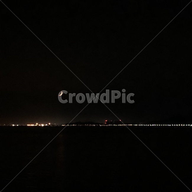 달,밤바다,별,야경,수평선,moon,star,night,nightscape,horizon,초승달,crescentmoon,newmoon