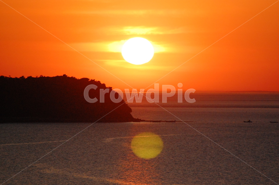 노을,황혼,sunset,dusk,하늘,바닷가,바다,붉은노을,자연,풍경,nature,landscape,outdoors,옥외,sky,일몰,dawn,새벽,red sky,붉은 하늘,sunlight,햇빛
