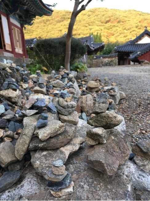 선암사,풍경,가을,기와,산사,산지승원,절,사찰,불교,템플스테이,돌탑,기도,유네스코,세계문화유산,한국전통,한국문화,korean traditional,korean culture,건축물,건물외관,exterior,building,structure,architecture,construction