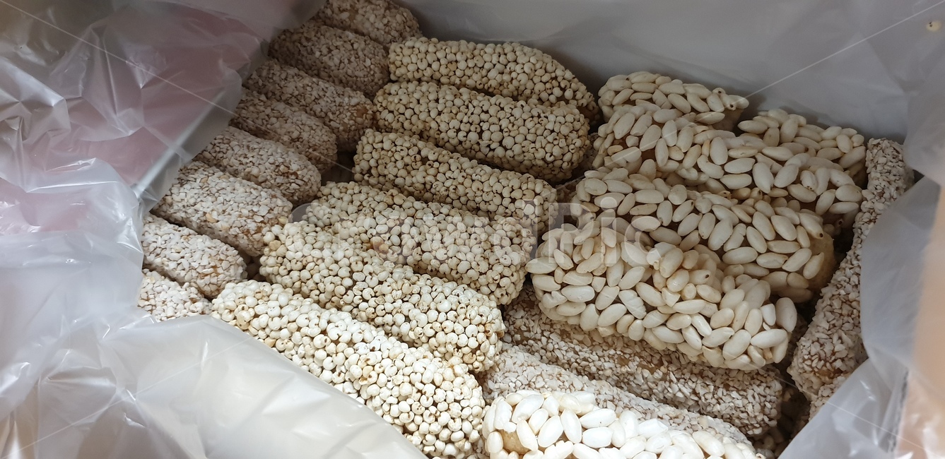 한과,전통,과자,명절,추석,설날,전통과자,한국,korea,음식,food,곡물,곡식,쌀,식품,한국전통,한국문화,korean traditional,korean culture,음식,식재료,요리,food,cook,meal,dishes,food reserves,한식,한국음식,한국요리,korean food,korean dishes,korean meal,korean cook,디저트,간식,후식,dessert,snack