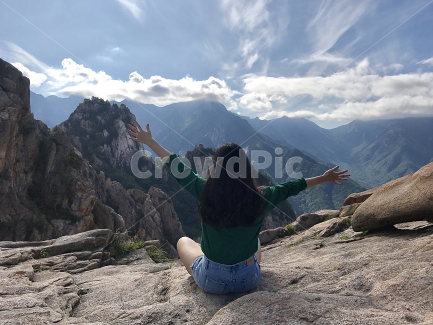 설악산,등산,산,강원도여행,가을여행,산정상,사람,인물,인간,human,person,여성,여자,woman,female,lady,여행,휴가,traveling,vacation,trip