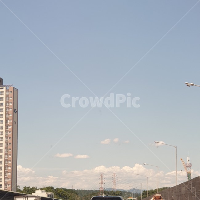 파란하늘,서울,도시,구름,도로위,도로,sky,맑음,city