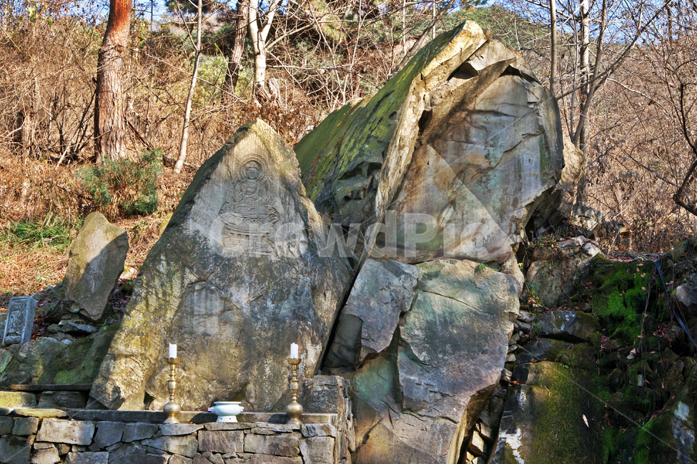 마애약사불좌상,하남,선법사,보물제981호,고려시대,하남교산동마애약사여래좌상,약사불,삼각바위,종교,신앙,religion,belief,faith