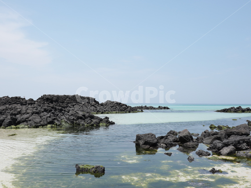 바다,바닷가,해변,해수욕장,김녕,제주도,섬,해변가,휴가,여름바다,자연,풍경,nature,landscape,한국자연풍경,한국자연경관,korea nature landscape,제주도,jeju,jeju island,outdoors,옥외,land,땅,promontory,곶,water,물,sea,ocean,대양