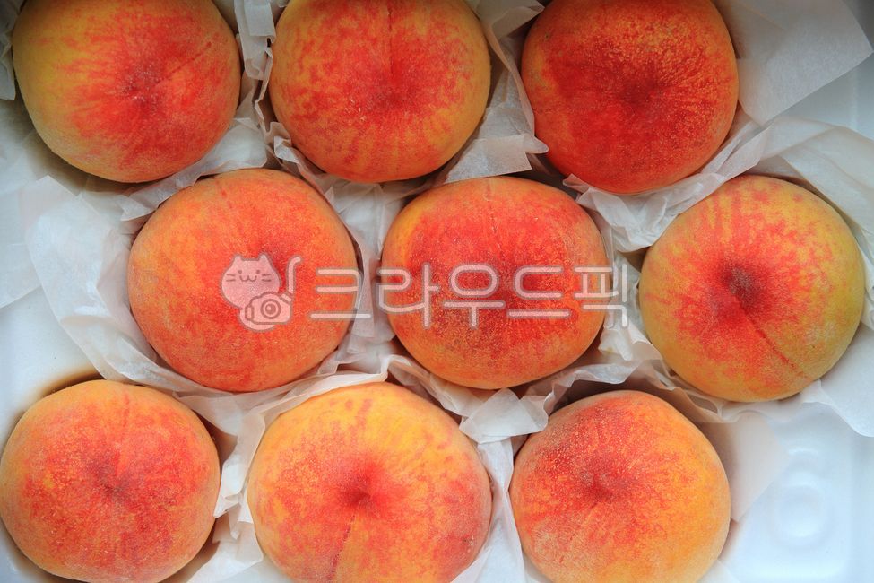 Fruit,summer fruit,nature,fruit,peach,Agricultural products,crops,seasonal fruits,food,fresh fruit,sale,dessert,harvesting,plant,ripe,ingredients,sweet,fresh