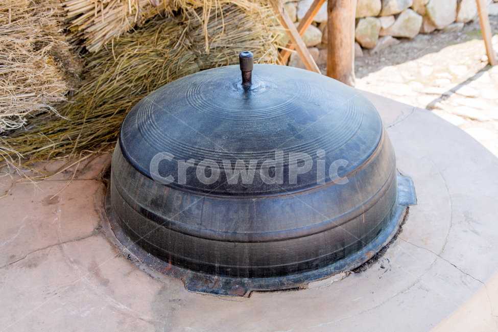 가마솥,솥,아궁이,전통,한국전통,주방,과거,한국문화,koreantraditional,koreanculture,쇠,주방용품,요리도구