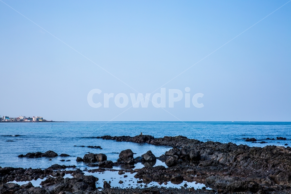 제주도,바다,애월,현무암,바위,푸른바다,푸른,풍경,자연,풍경,nature,landscape,한국자연풍경,한국자연경관,korea nature landscape,제주도,jeju,jeju island,promontory,곶