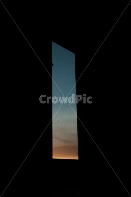night view,landscape photography,light photography,night view photo,window photo,out the window,sky photo,cloud,pretty scenery,comeliness,sunset photo,sight,Warmth,gradation,evening photo,sky,cloud photo,sunlight photo,warmth,gradient photo,dinner,picture