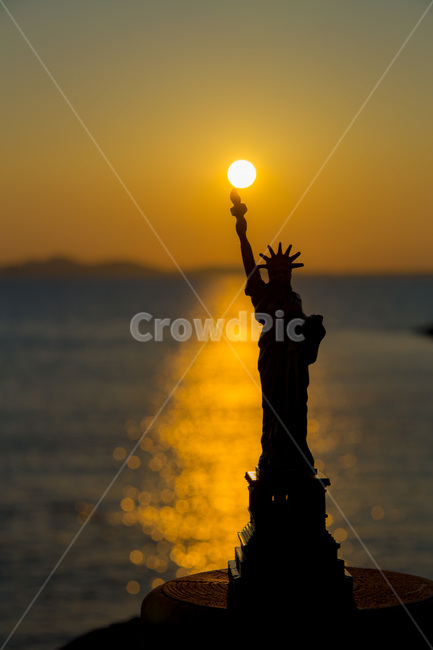 노을,해변,실루엣,하늘,풍경,해안가,silhouette,감성,색감,색채,해질녘,일몰,sunset,미국,자유의여신상,오메가,자연,햇빛,nature,감성,sensible,feeling