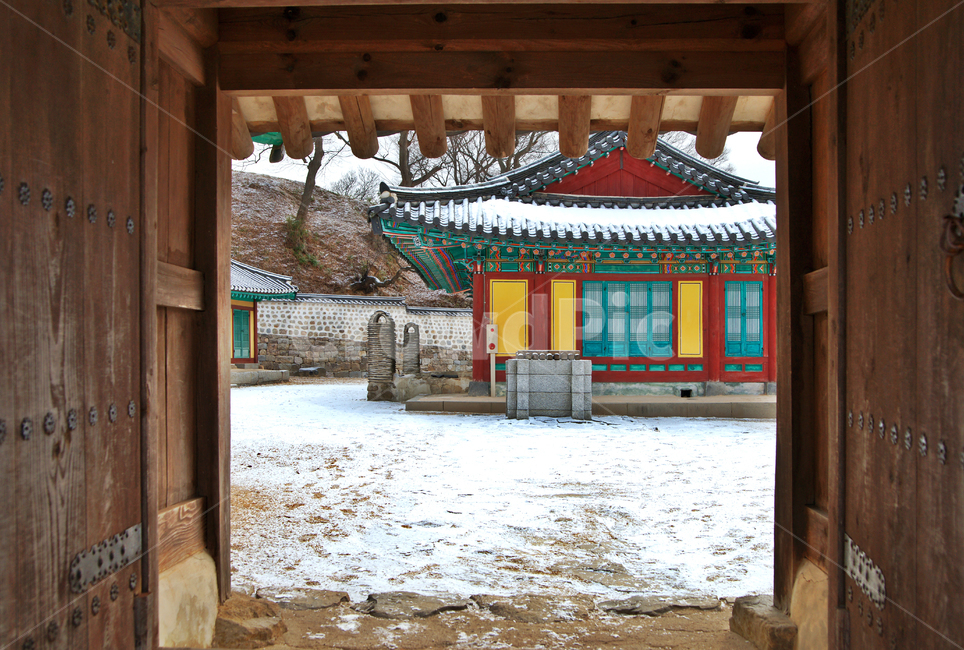 해미읍성,동헌,집무실,병마절도사,현감,서산,겨울,계절,winter,season,한국전통,한국문화,korean traditional,korean culture,건축물,건물외관,exterior,building,structure,architecture,construction