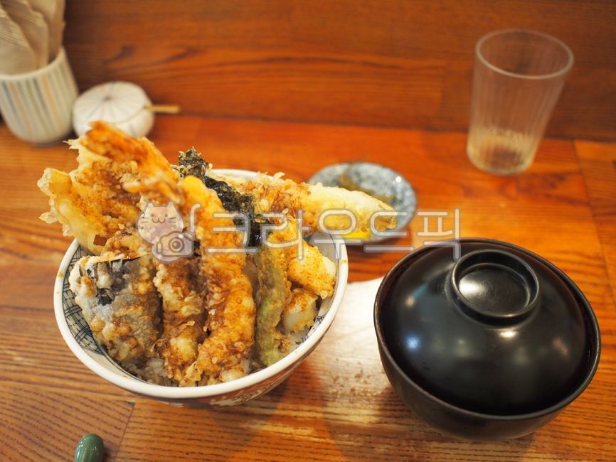 japanesfood,rice bowl,japanese cuisine,japanese food,fried food,tempura rice bowl,food,tempura,tendon,cooking