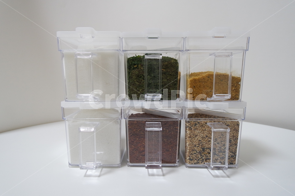 양념통,소금,설탕,고추가루,파슬리,양념,음식,식재료,요리,food,cook,meal,dishes,food reserves