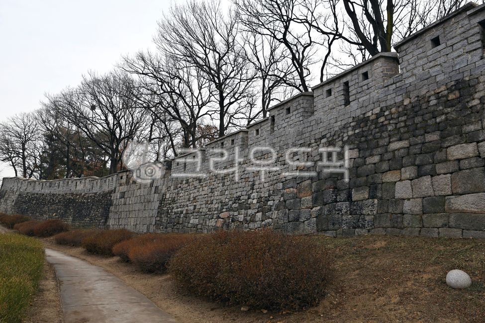 Hanyangdoseong,Seoul Hanyangdoseong,rampart,castle road,Seoul City Wall,Naksangil