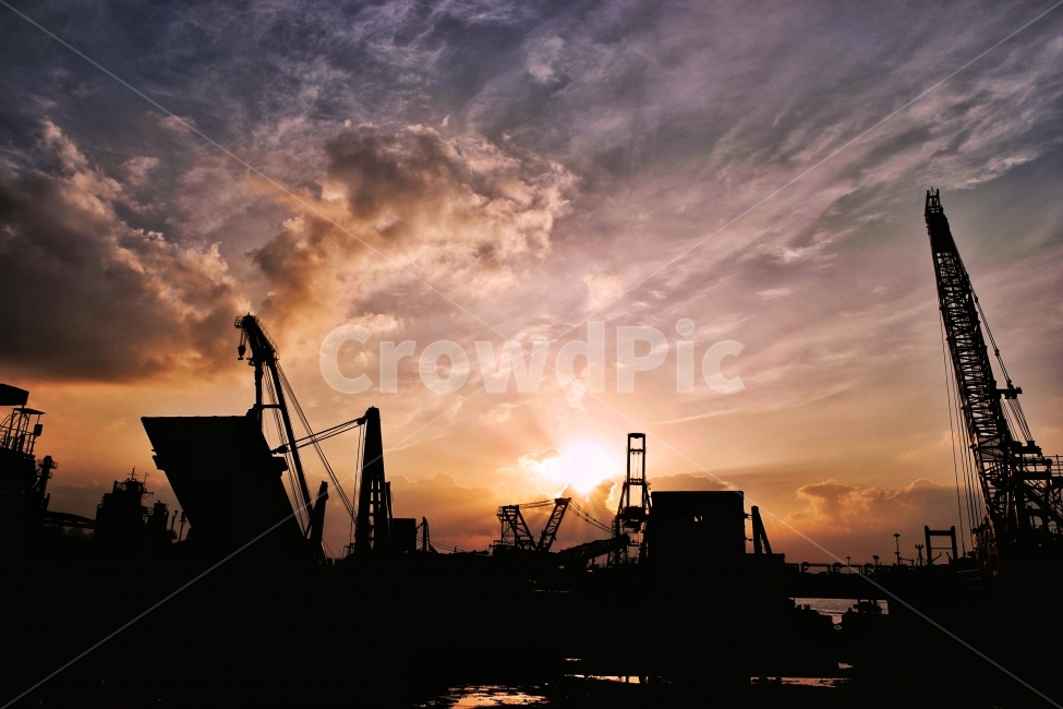 일출,여명,역광,아침,풍경,감성,구조물,실루엣,그림자,silhouette,shadow,산업,industry,industrial,제조업,manufacturing business,manufacturing industry